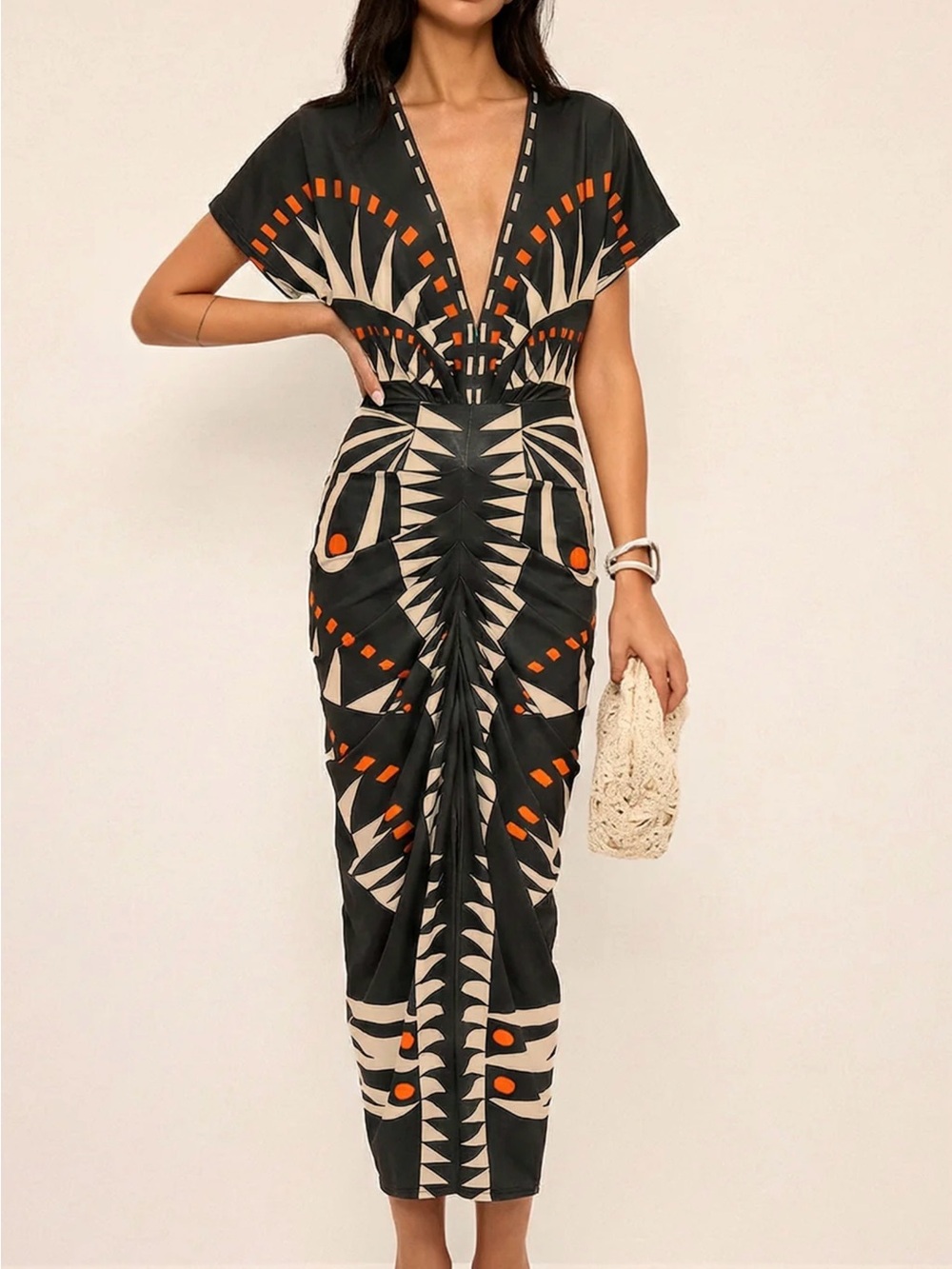 Commense Geometric Print Deep V-Neck Midi Dress - Medium